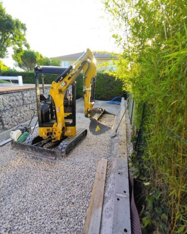 Livraison d'une Minipelle hydraulique Caterpillar 301.7 CR