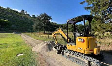 Location de mini pelle pour travaux - BR.MAT à Condrieu